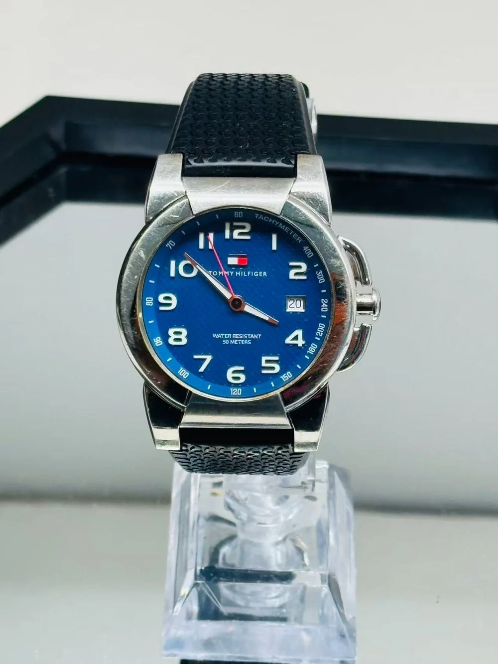 Tommy Hilfiger Men’s Watch Blue Dial Date 41mm Rubber Strap New Battery Runs